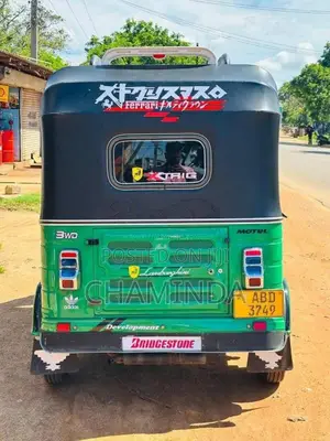 Bajaj 4 Stroke 2015 Three Wheel (Used)