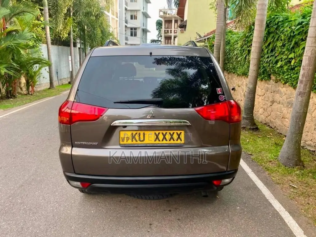 Mitsubishi Montero Sport 100km 2012 SUV (Used)