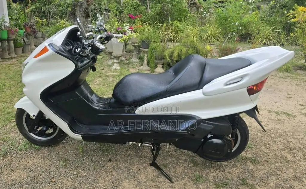 Yamaha Majesty 250cc Original Registered BBI 2014 Motorbike (Used)