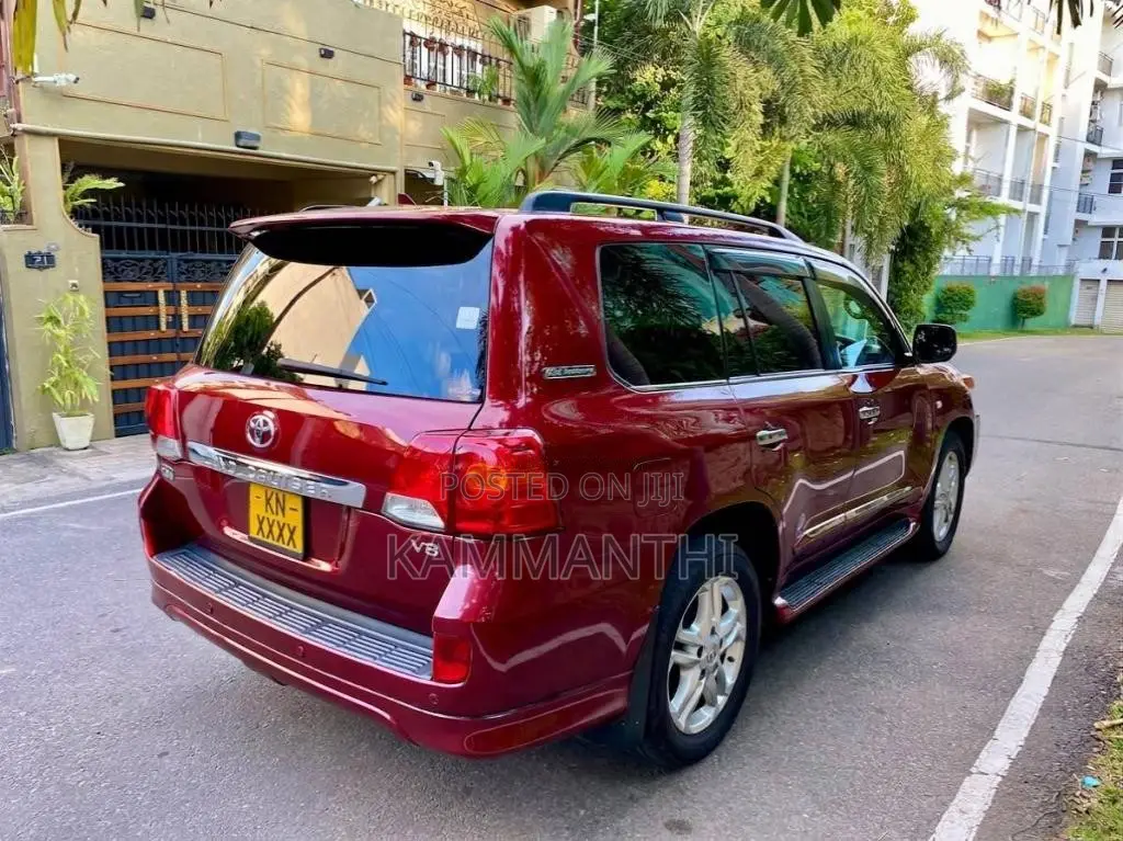Toyota Land Cruiser V8 ZX 60TH ANNIVERSARY 2010 SUV (Used)
