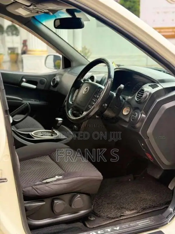 Micro Ssanyong Actyon 2007 SUV (Used)