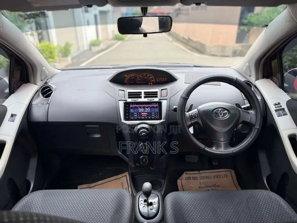 Toyota Yaris Vitz 2010 Car (Used)