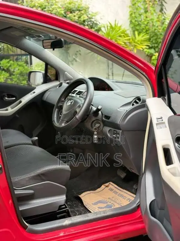 Toyota Yaris Vitz 2010 Car (Used)