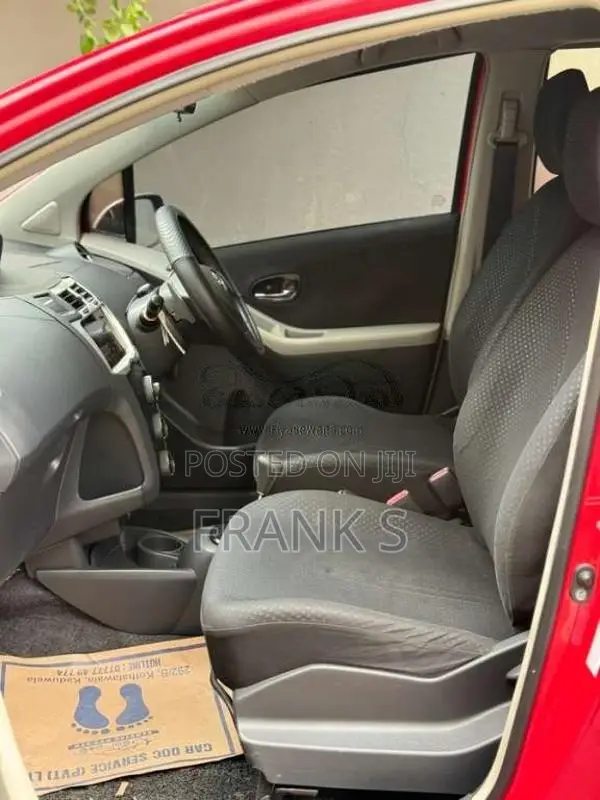 Toyota Yaris Vitz 2010 Car (Used)