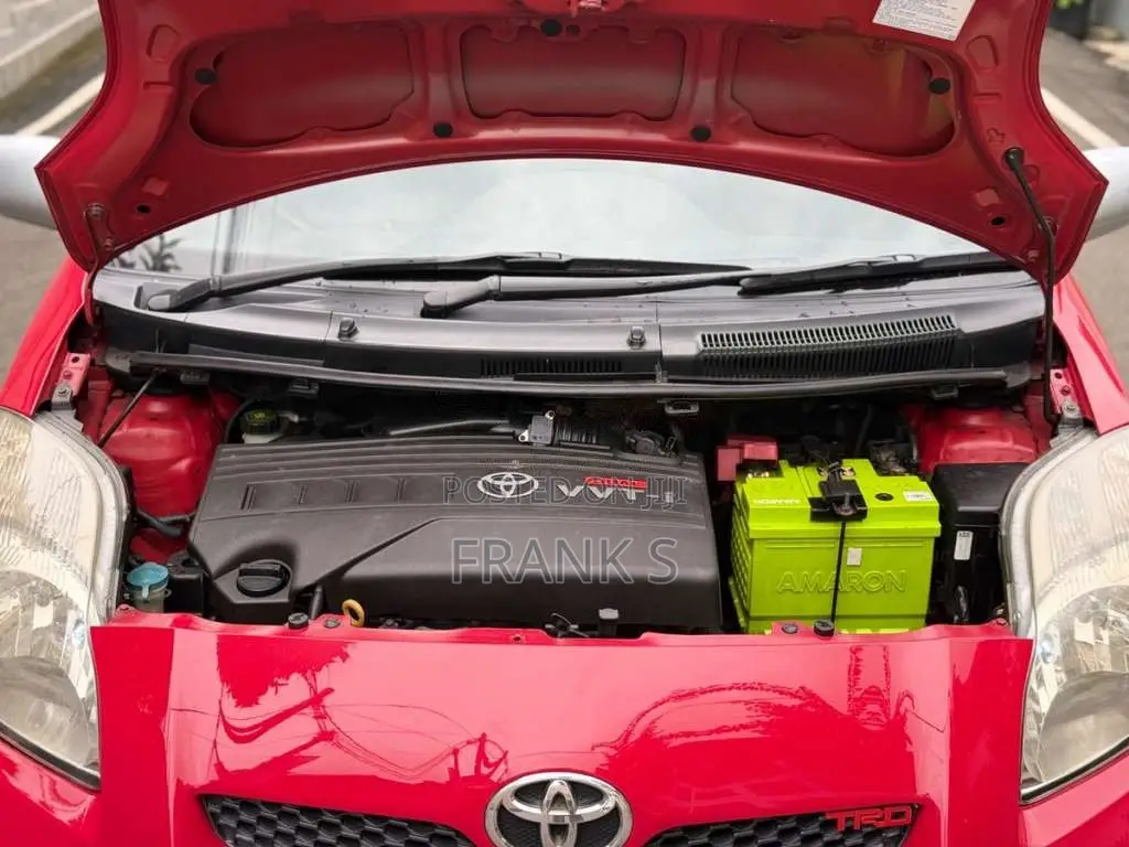 Toyota Yaris Vitz 2010 Car (Used)