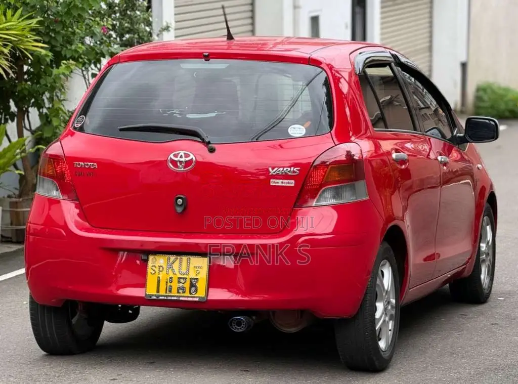 Toyota Yaris Vitz 2010 Car (Used)