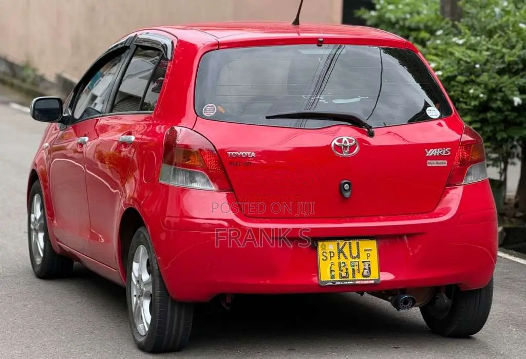 Toyota Yaris Vitz 2010 Car (Used)