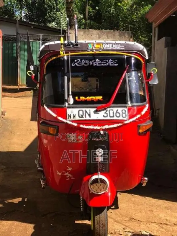 Bajaj 4 stroke 2008 Three Wheel (Used)