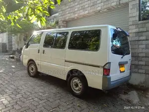 Nissan Vanette 1999 Van (Used)