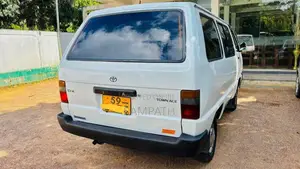 Toyota TownAce CR27 1991 Van (Used)
