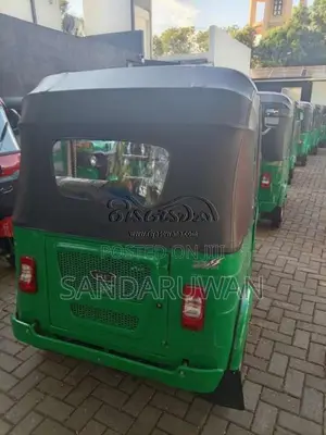 Bajaj 4 Stroke 2026 Three Wheel Brand New