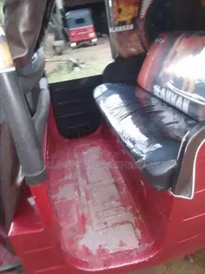 Bajaj RE 2009 Three Wheel (Used)