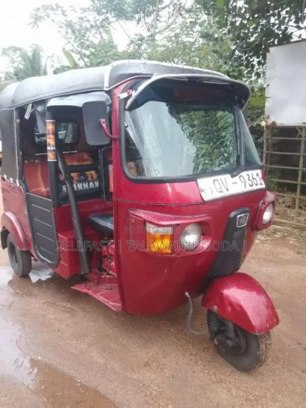 Bajaj RE 2009 Three Wheel (Used)