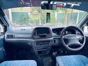 Toyota TownAce Noah KR42 2003 Van (Used)