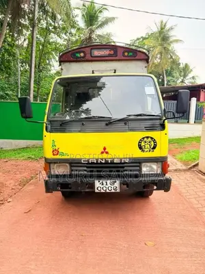Mitsubishi Canter 1980 Lorry (Used)