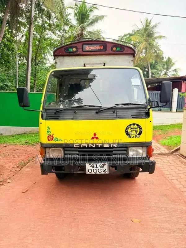 Mitsubishi Canter 1980 Lorry (Used)