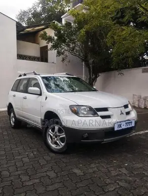 Mitsubishi Outlander 4WD 2003 SUV (Used)