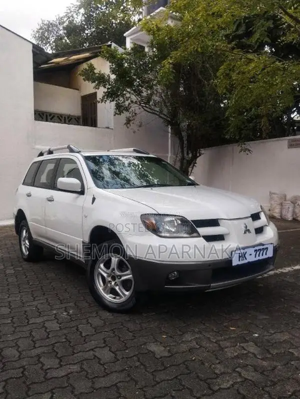 Mitsubishi Outlander 4WD 2003 SUV (Used)