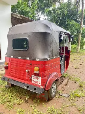 Bajaj 2 Stroke 1995 Three Wheel (Used)