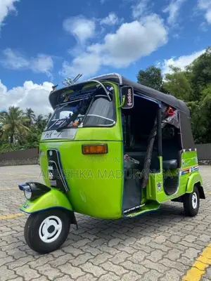 Bajaj 2 Stroke 2004 Three Wheel (Used)