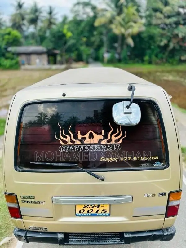Nissan Caravan 1995 Van (Used)