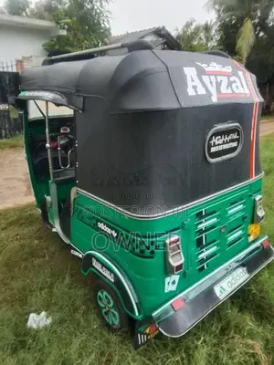 Bajaj RE 4 Stroke 2015 Three Wheel (Used)