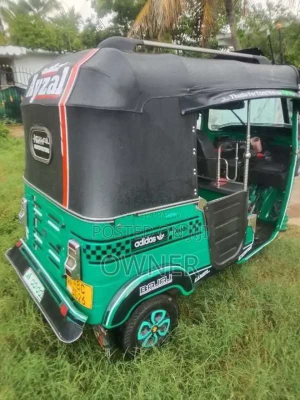 Bajaj RE 4 Stroke 2015 Three Wheel (Used)
