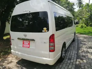 Toyota KDH 2025 Van Unregistered (Recondition)