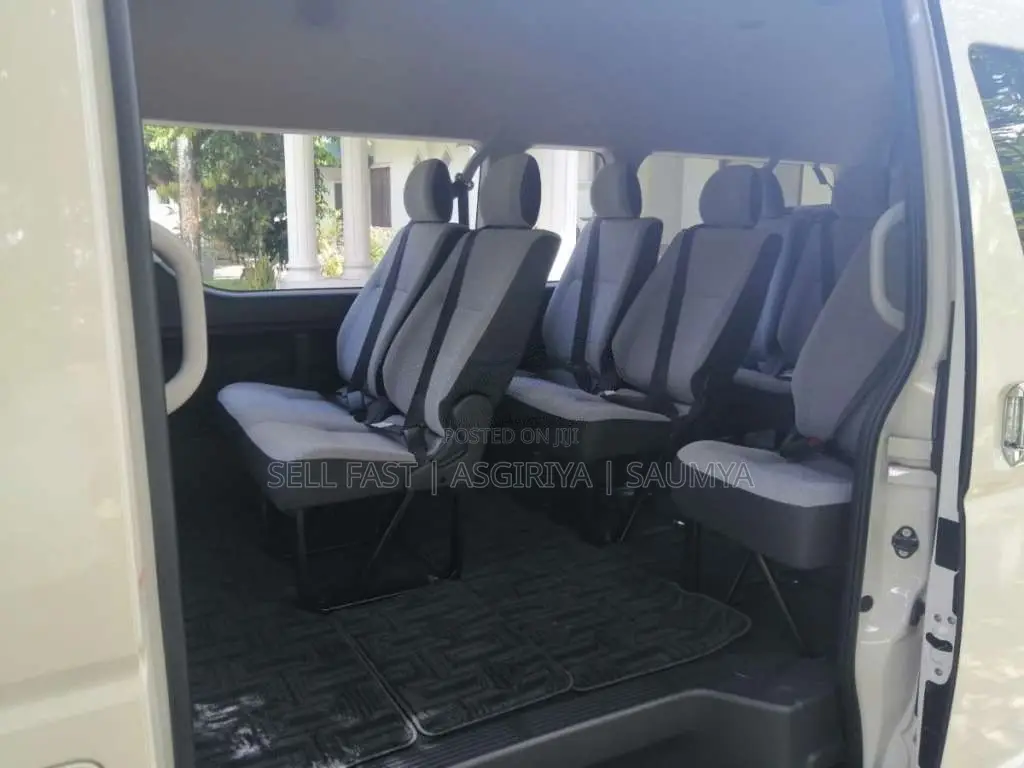 Toyota KDH 2025 Van Unregistered (Recondition)