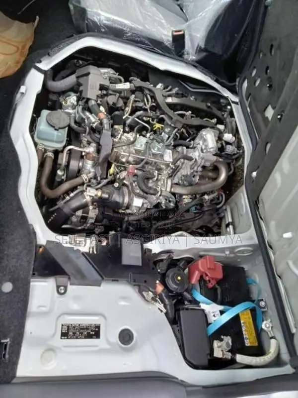 Toyota KDH 2025 Van Unregistered (Recondition)