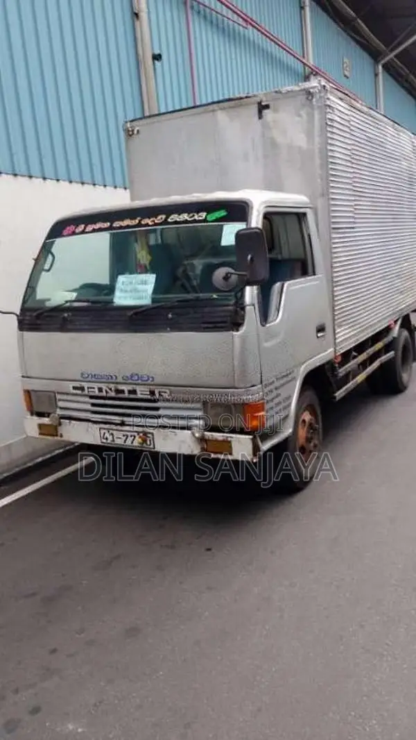 Mitsubishi Canter 1982 Lorry (Used)