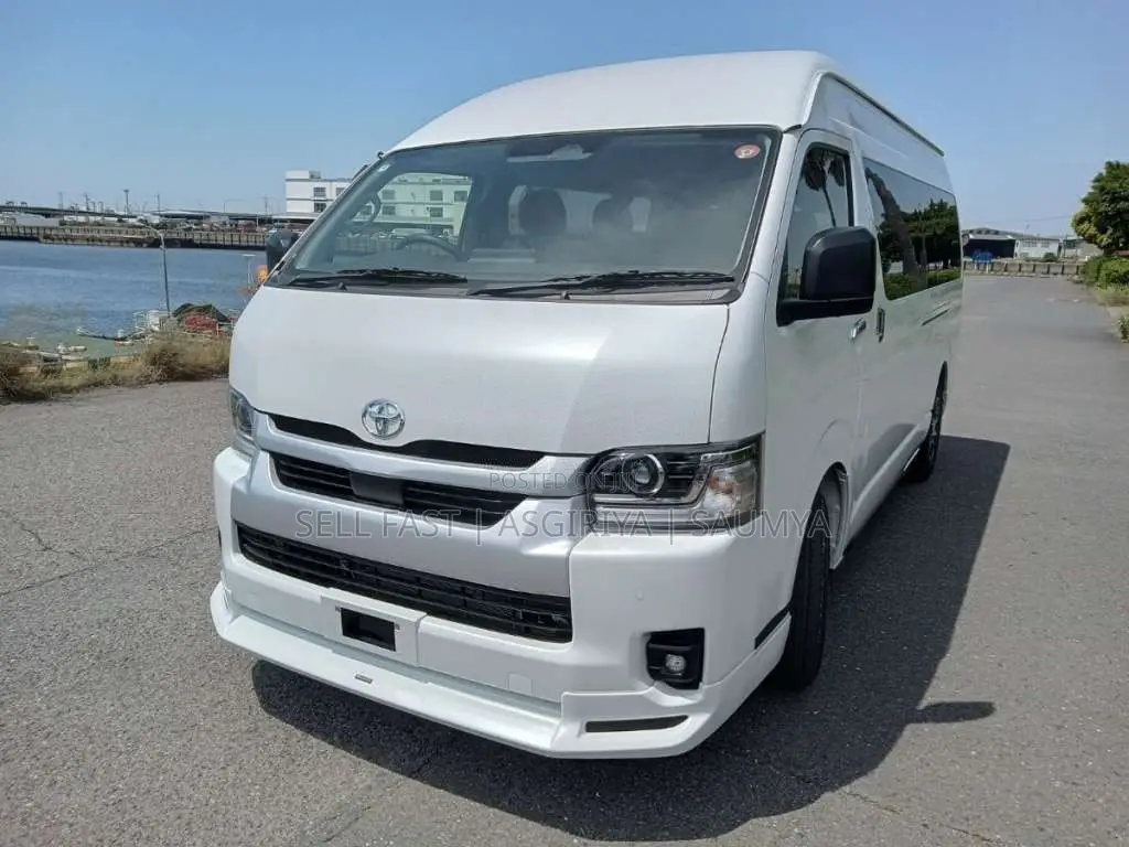 Toyota KDH 2026 Van Unregistered (Recondition)