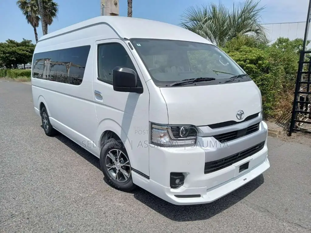 Toyota KDH 2026 Van Unregistered (Recondition)