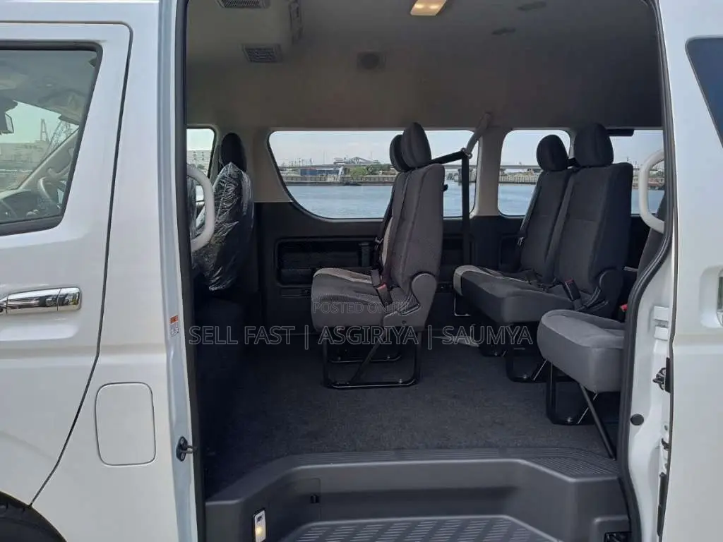 Toyota KDH 2026 Van Unregistered (Recondition)