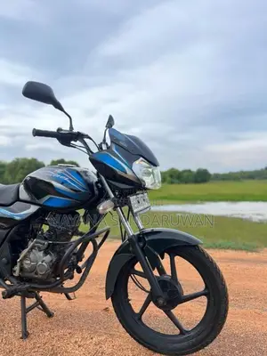 Bajaj Discover 2013 Motorbike (Used)
