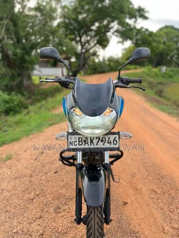 Bajaj Discover 2013 Motorbike (Used)