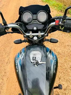 Bajaj Discover 2013 Motorbike (Used)