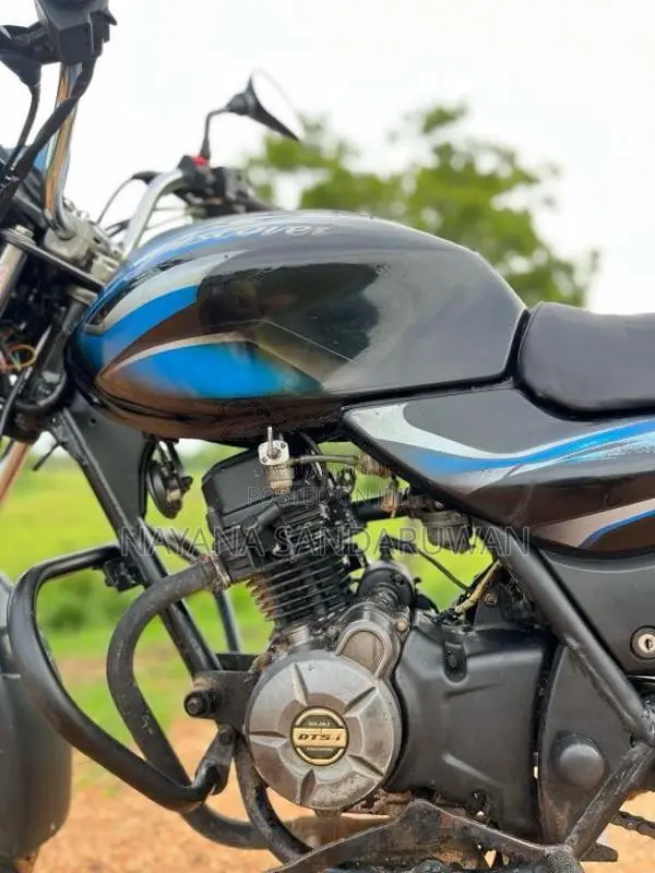 Bajaj Discover 2013 Motorbike (Used)