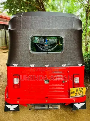 Bajaj RE 2015 Three Wheel (Used)
