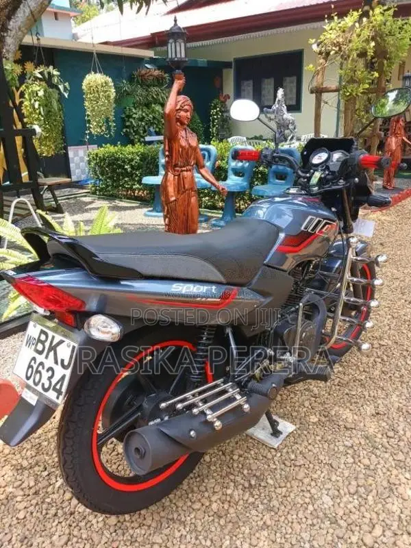 TVS Sport 2025 Motorbike (Used)