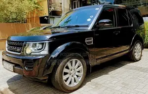 Land-Rover Discovery 4 2015 SUV (Used)