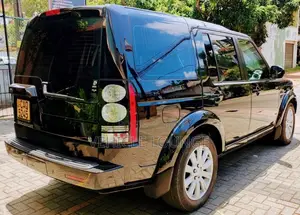 Land-Rover Discovery 4 2015 SUV (Used)