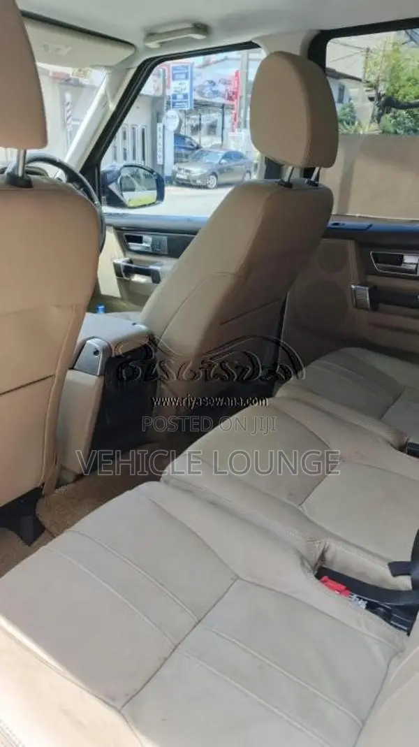 Land-Rover Discovery 4 2015 SUV (Used)