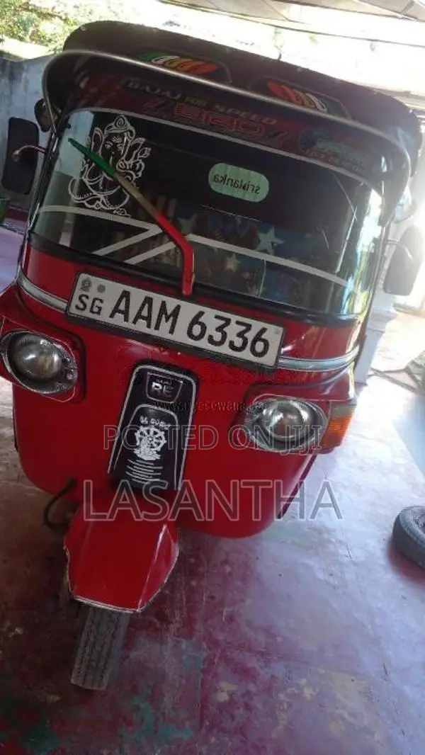 Bajaj 4 stroke 2013 Three Wheel (Used)