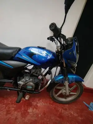 Bajaj Platina 2006 Motorbike (Used)