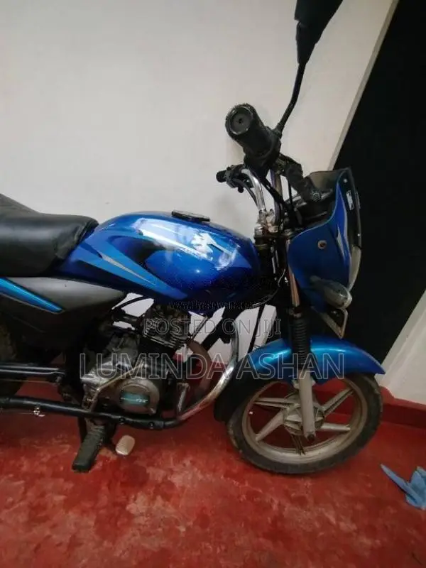 Bajaj Platina 2006 Motorbike (Used)