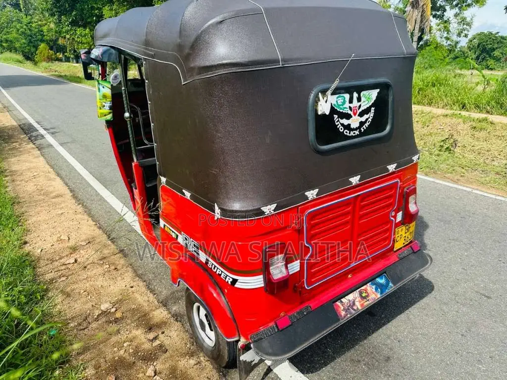 Bajaj RE 2 Stroke 2000 Three Wheel (Used)