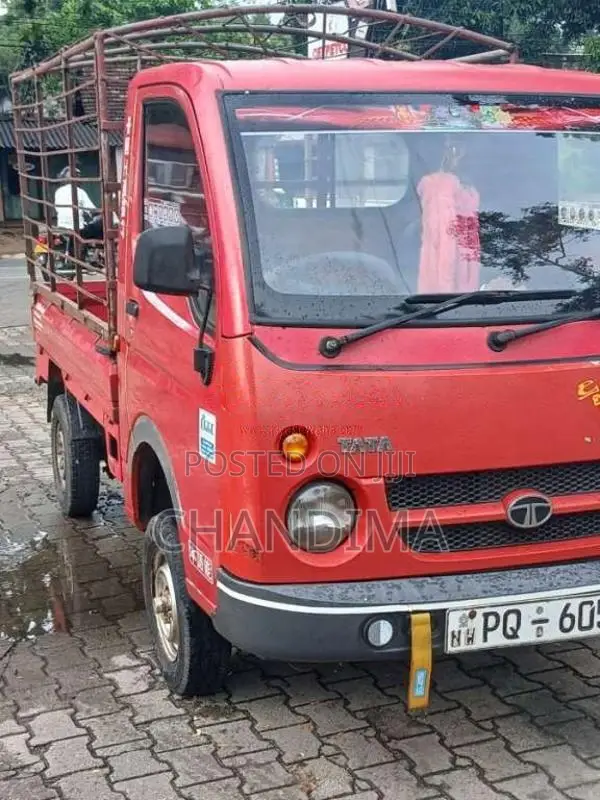 Tata Dimo Batta 2011 Lorry (Used)