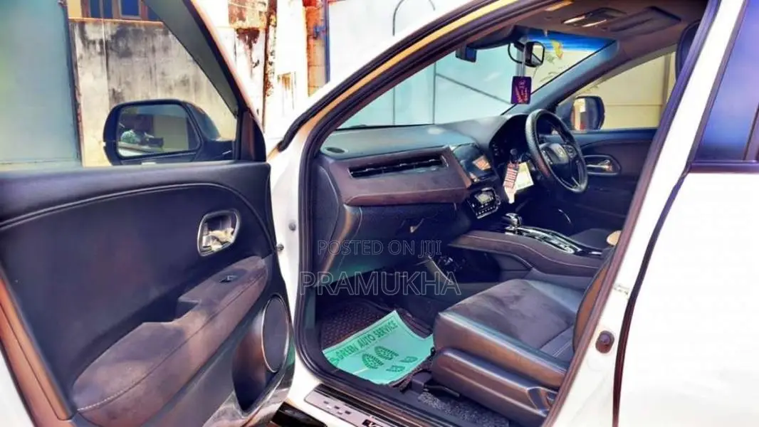 Honda Vezel 2017 SUV (Used)