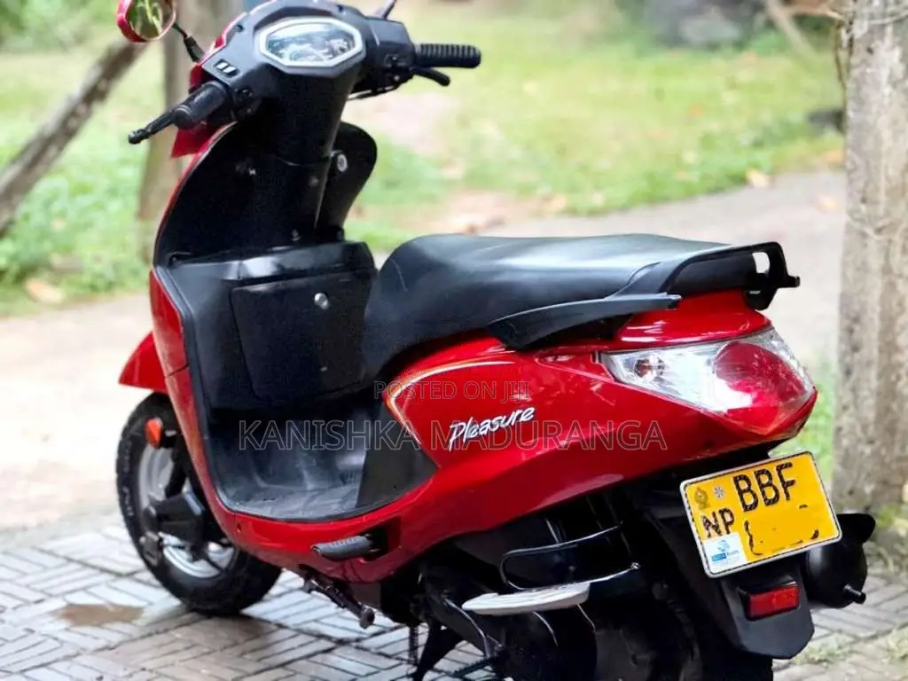 Hero Pleasure 2014 Motorbike (Used)